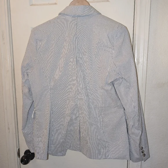 Joie White/Blue Striped Seersucker Blazer - Picture 5 of 5